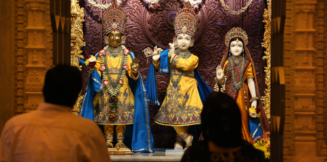 baps-shri-swaminarayan-mandir-london